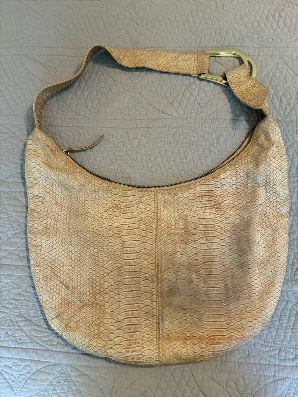 Banana Republic visible side